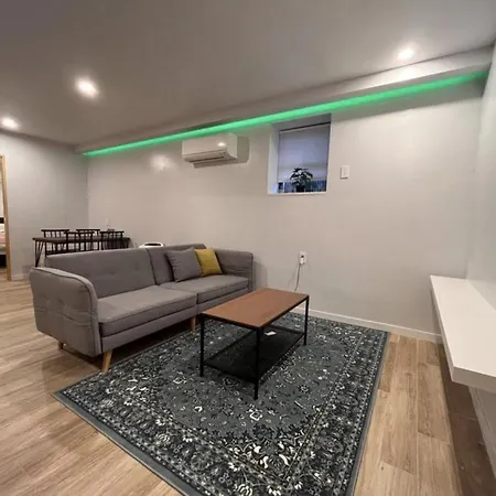 Modern Apartment - Relocation & Business Stay